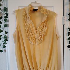 Elegant Ruffled Sleeveless Top - Yellow